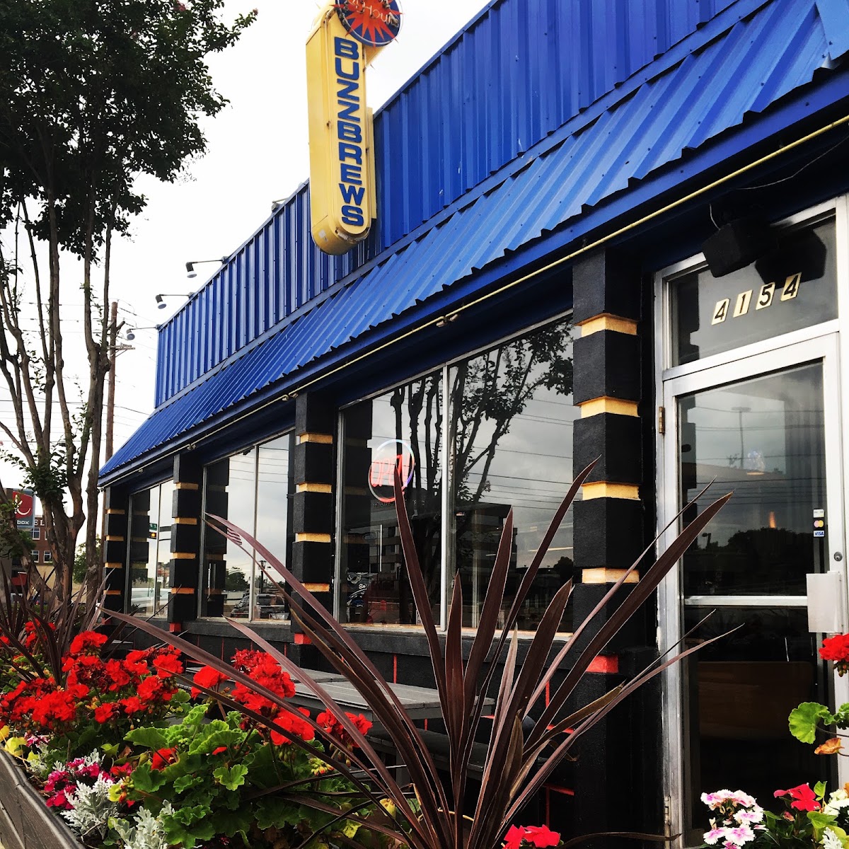 Buzzbrews Kitchen (Central)
